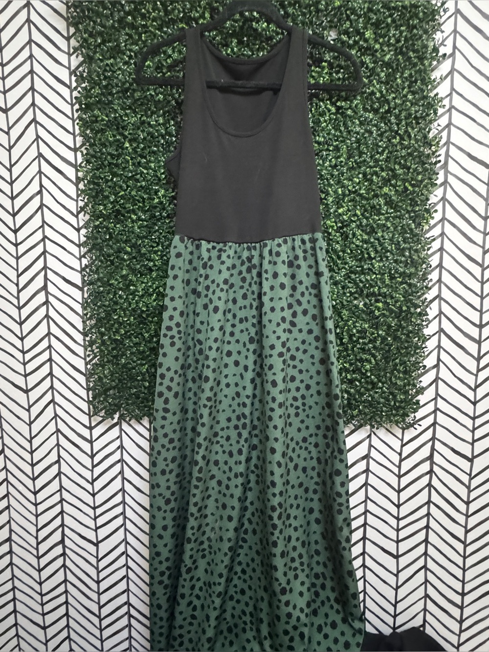 Source Unknown Black & Green Sleeveless Maxi Dress